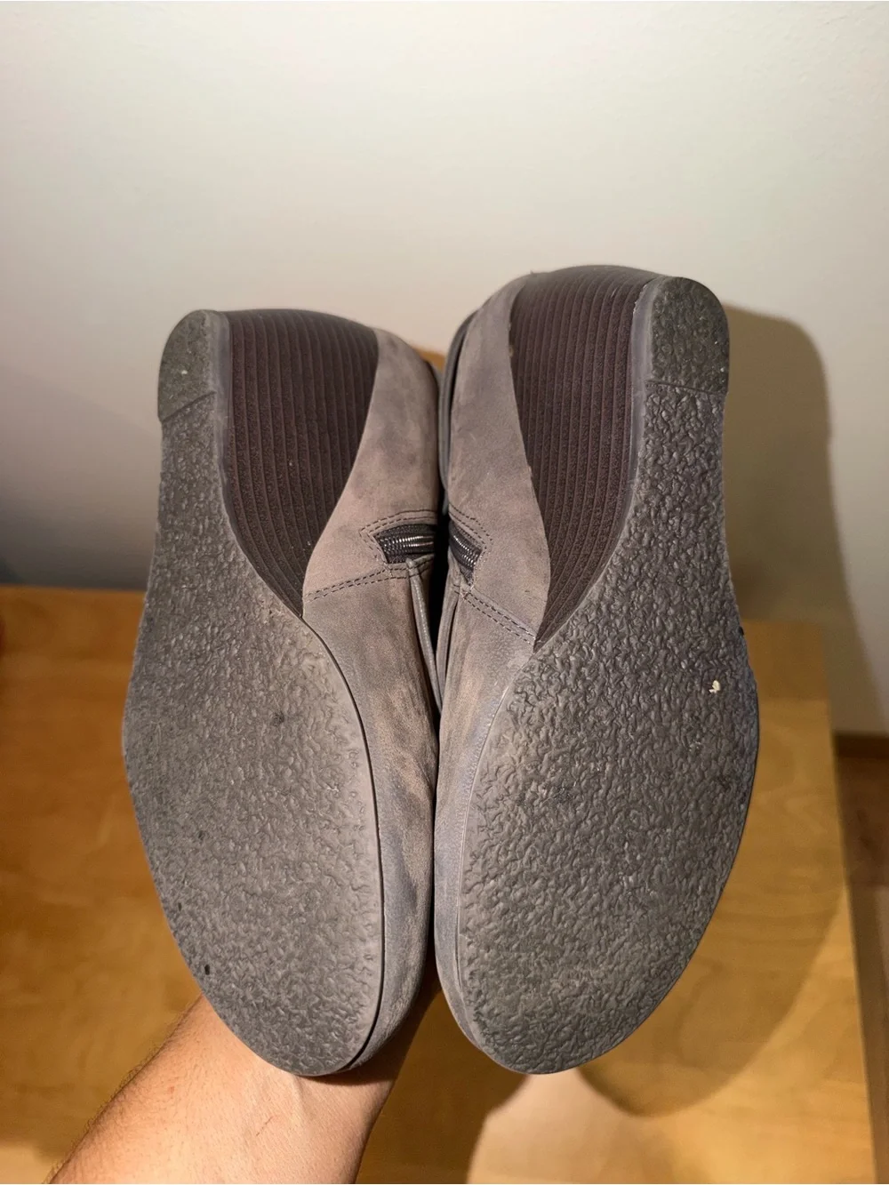 Blowfish Malibu Gray Slouchy Wedge Ankle Boots Size 9 Zip Detail